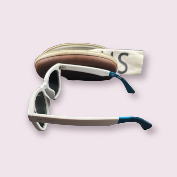 TOMS Memphis Tri-Color Sunglasses - Picture 2 of 7